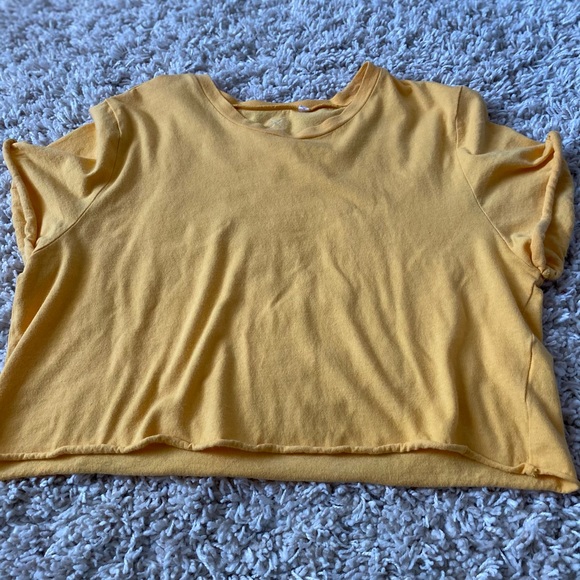 Crop top - Picture 1 of 2